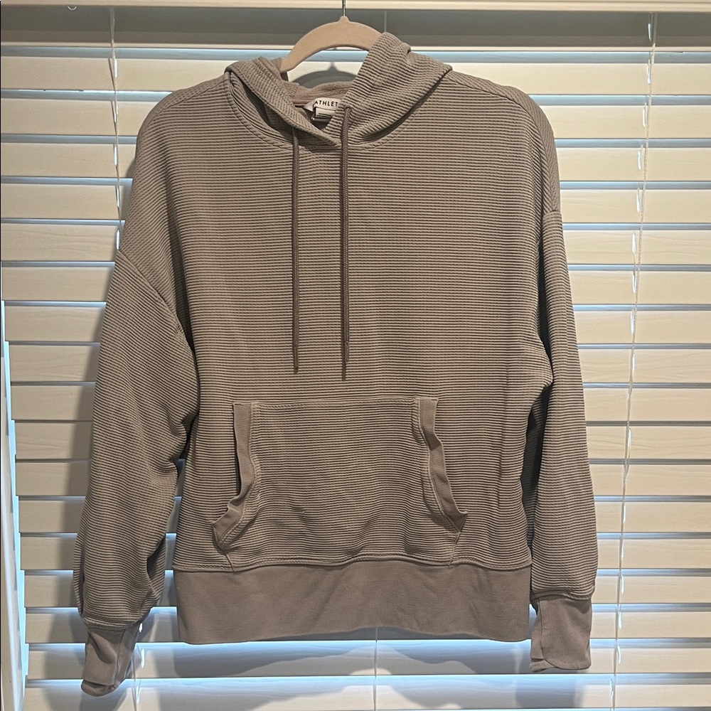 Athleta Taupe Ribbed Pullover